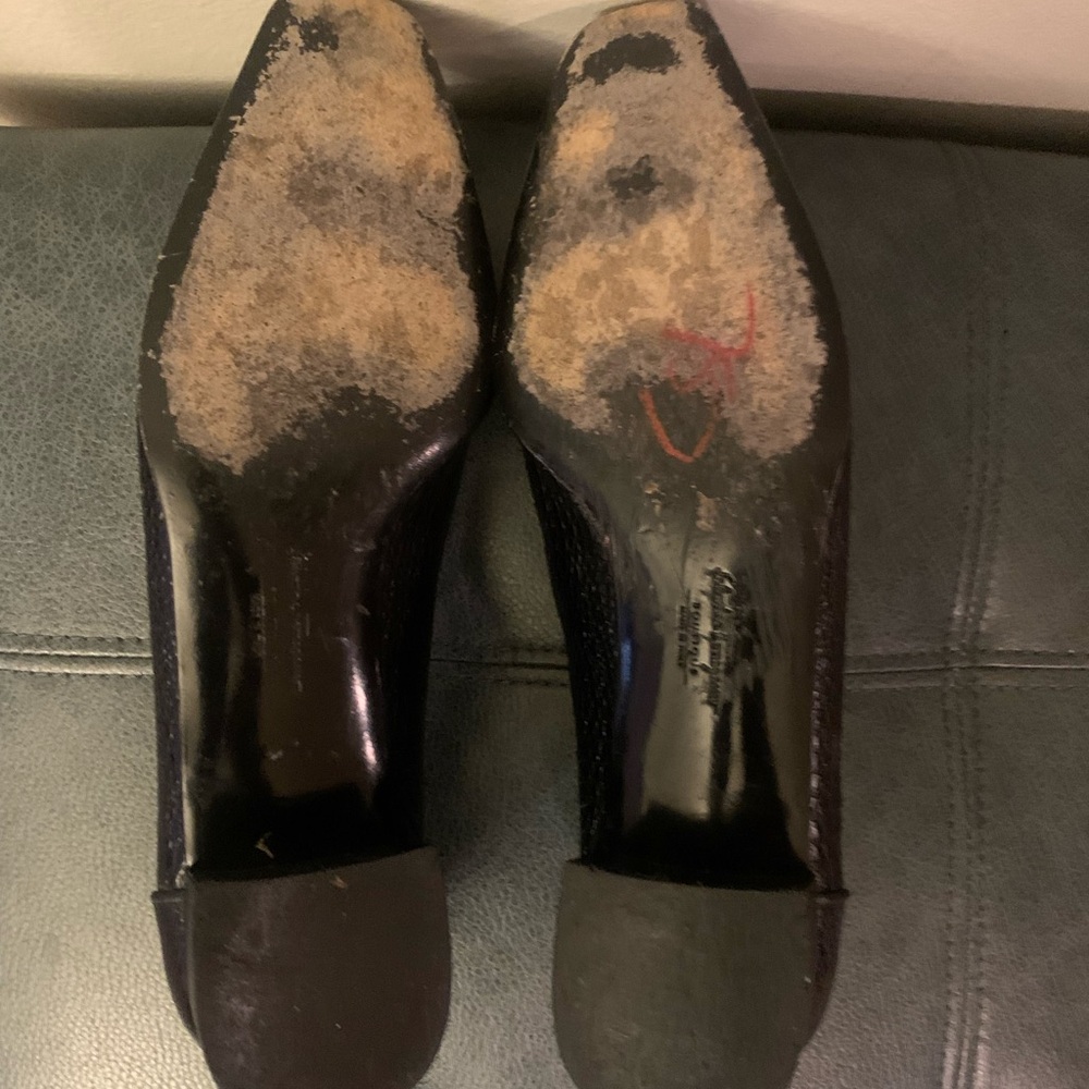 Ferragamo Black Croc Embossed Loafers with Gold Buckle - Picture 4 of 9